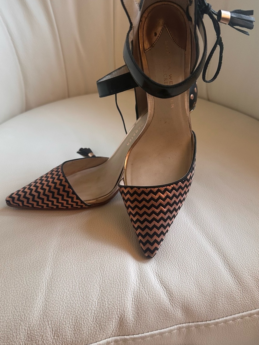 Pointed Toe Ankle Tie Pumps in Black and Peach Chevron